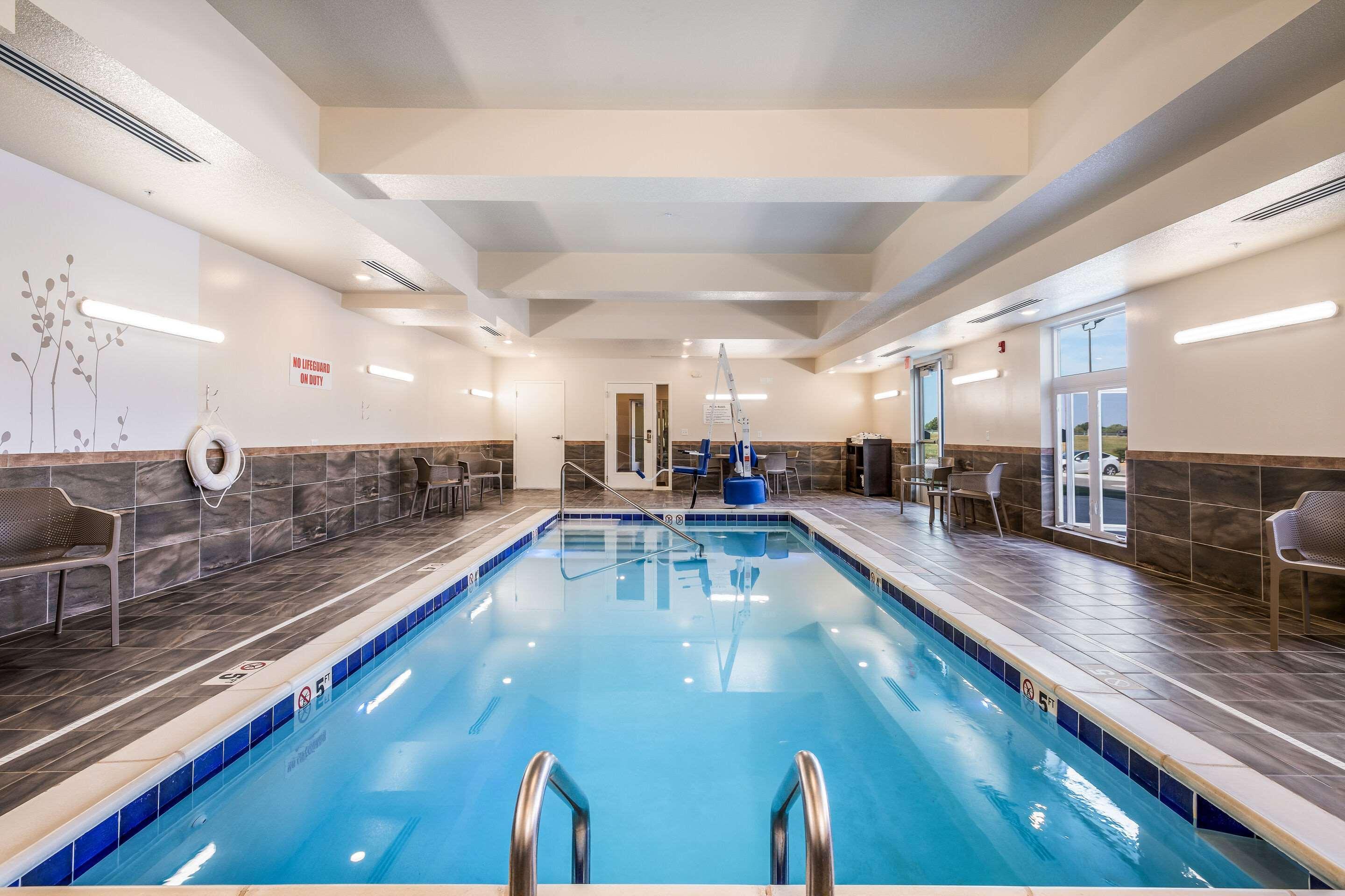 Sleep Inn & Suites Park City-Wichita North Exterior foto