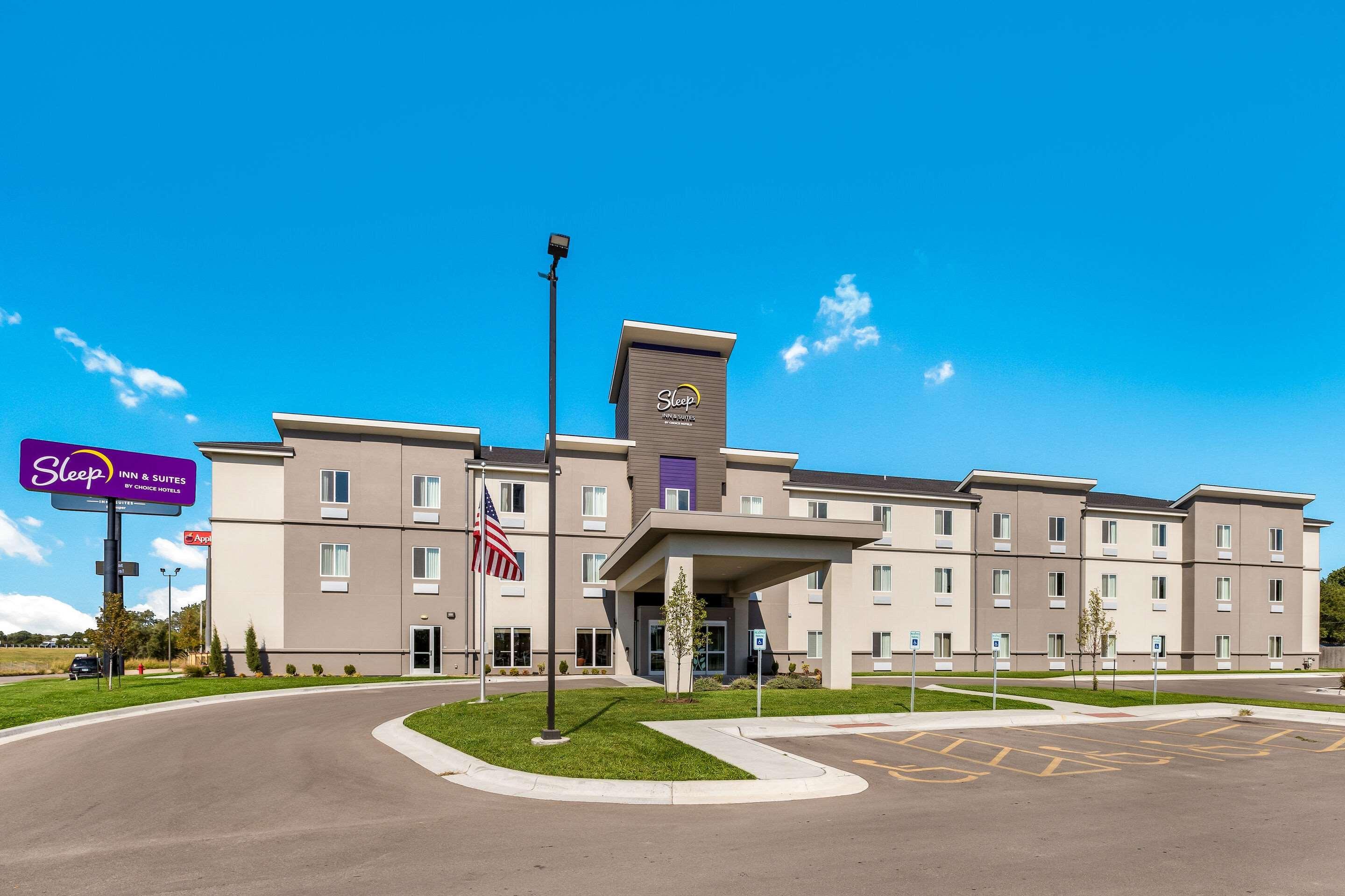 Sleep Inn & Suites Park City-Wichita North Exterior foto